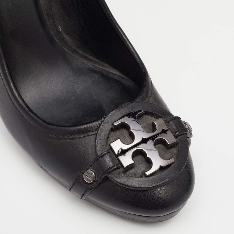 Pre Owned Tory Burch Black Leather Calista Logo Embellished Pumps Size 38.5