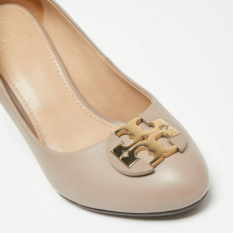 Pre Owned Tory Burch Beige Leather Luna Wedge Pumps Size 37