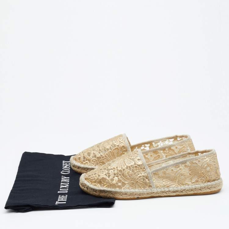 Pre Owned Tory Burch Beige/Gold Lace and Mesh  Espadrille Flats Size 39