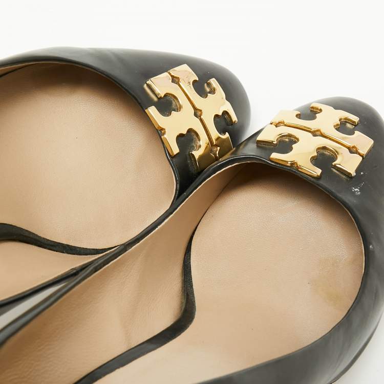 Pre Owned Tory Burch Black Leather Janey Block Heel Pumps Size 37.5