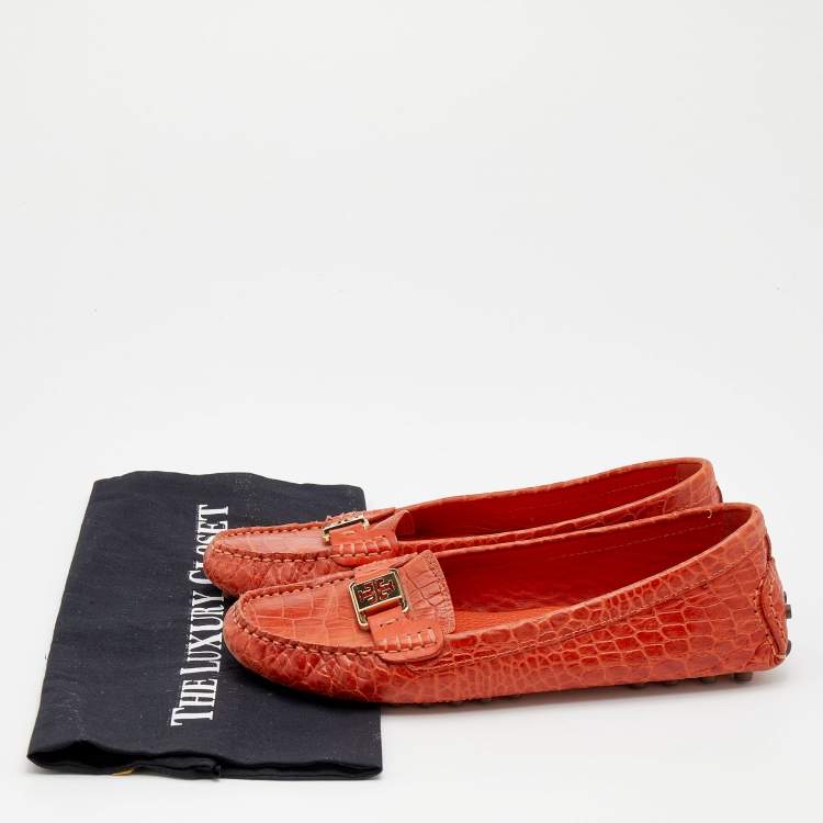 Pre Owned Tory Burch Orange Croc Embossed Leather Driver Loafers Size 39