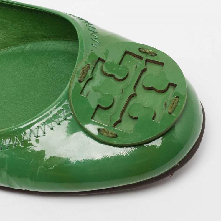 Pre Owned Tory Burch Green Patent Leather Scrunch Ballet Flats Size 38