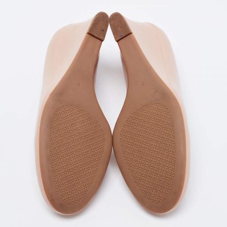 Pre Owned Tory Burch Beige Leather Chelsea Wedge Pumps Size 37.5