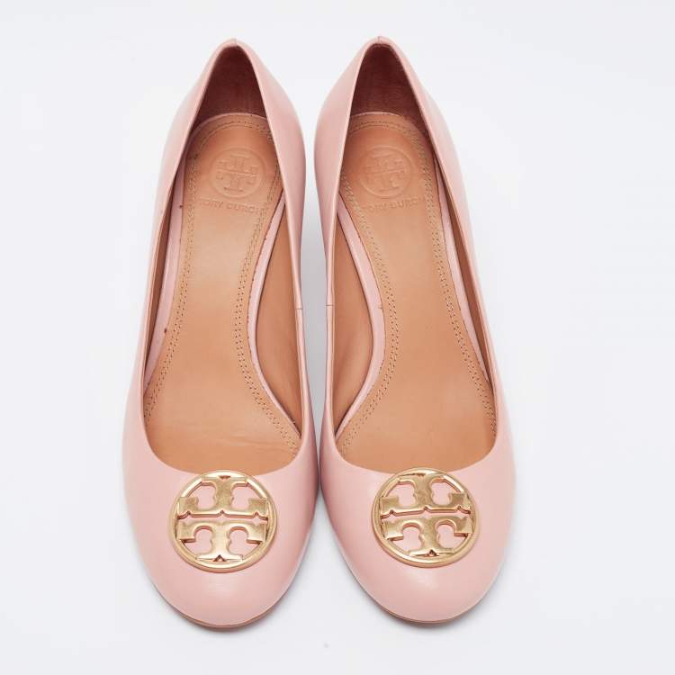 Pre Owned Tory Burch Beige Leather Chelsea Wedge Pumps Size 37.5