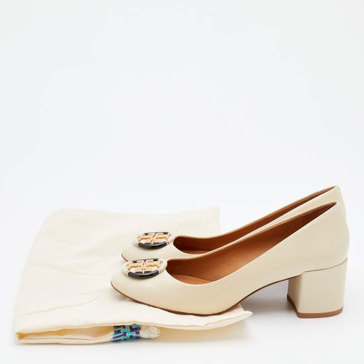Pre Owned Tory Burch Cream Leather Logo Block Heel Pumps Size 37.5