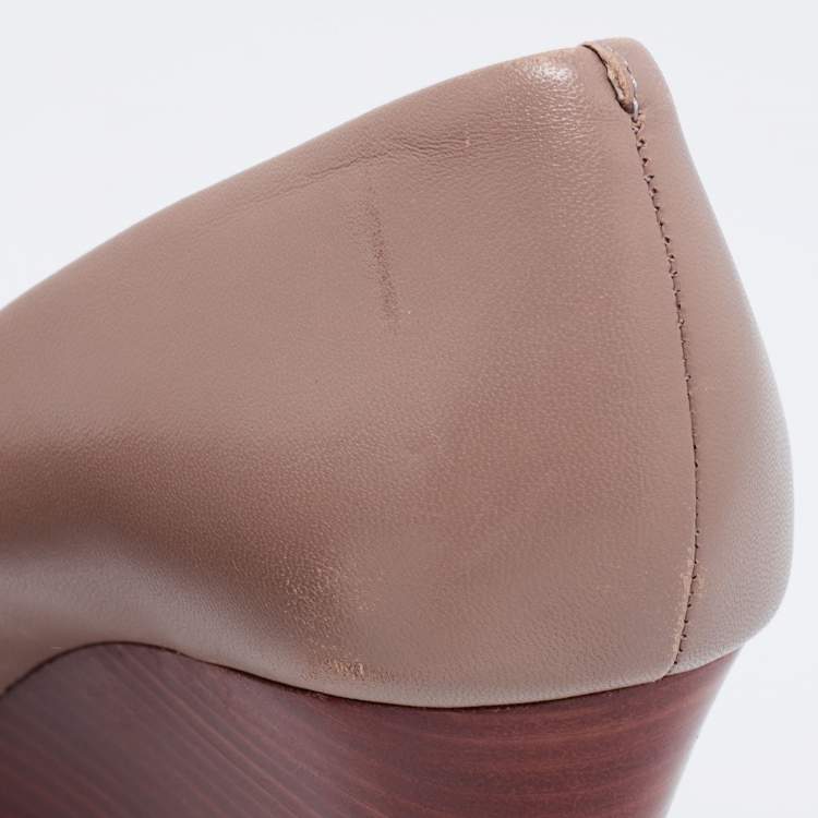 Pre Owned Tory Burch Taupe Leather Julianne Peep-Toe Wedge Pumps Size 37.5