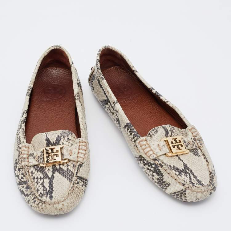 Pre Owned Tory Burch Beige Python Embossed Leather Driving Loafers Size 38.5