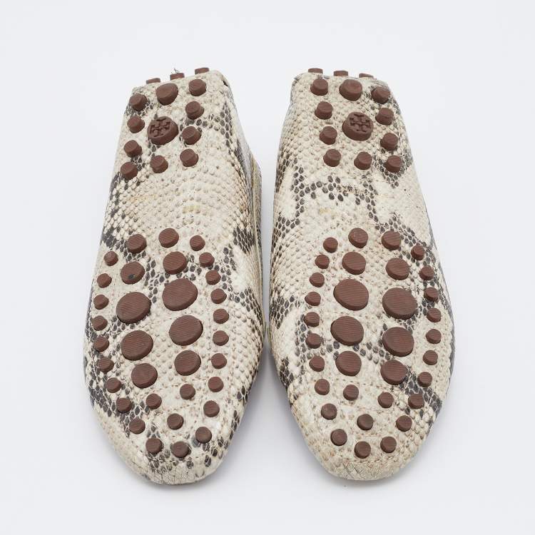 Pre Owned Tory Burch Beige Python Embossed Leather Driving Loafers Size 38.5