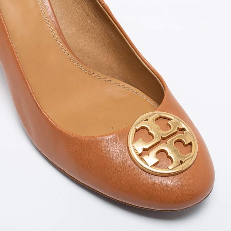 Pre Owned Tory Burch Tan Leather Benton Wedge Pumps Size 39