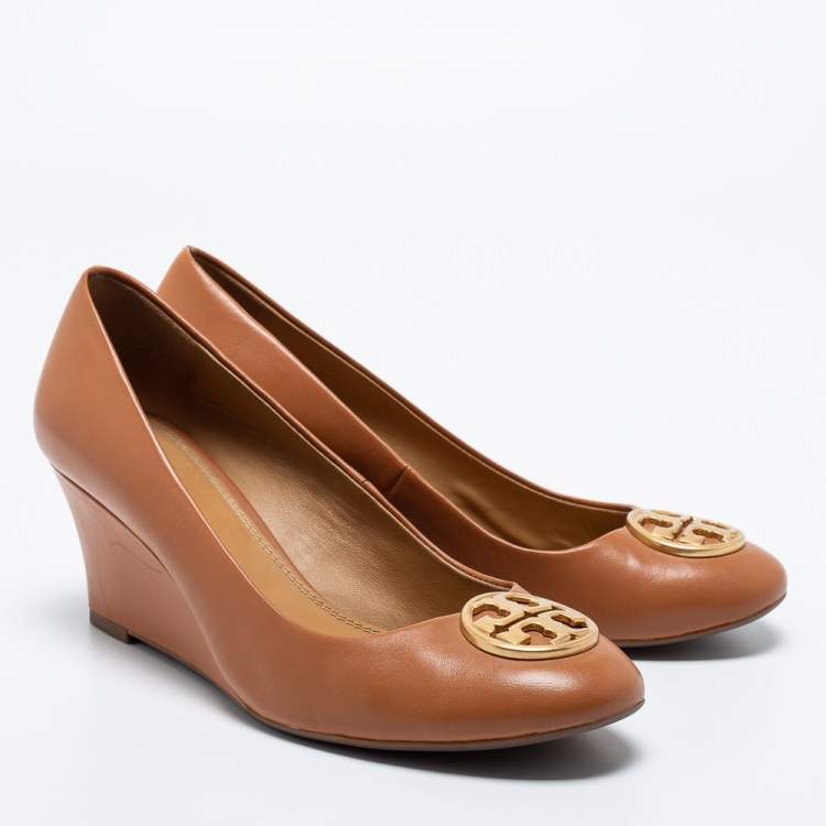 Pre Owned Tory Burch Tan Leather Benton Wedge Pumps Size 39