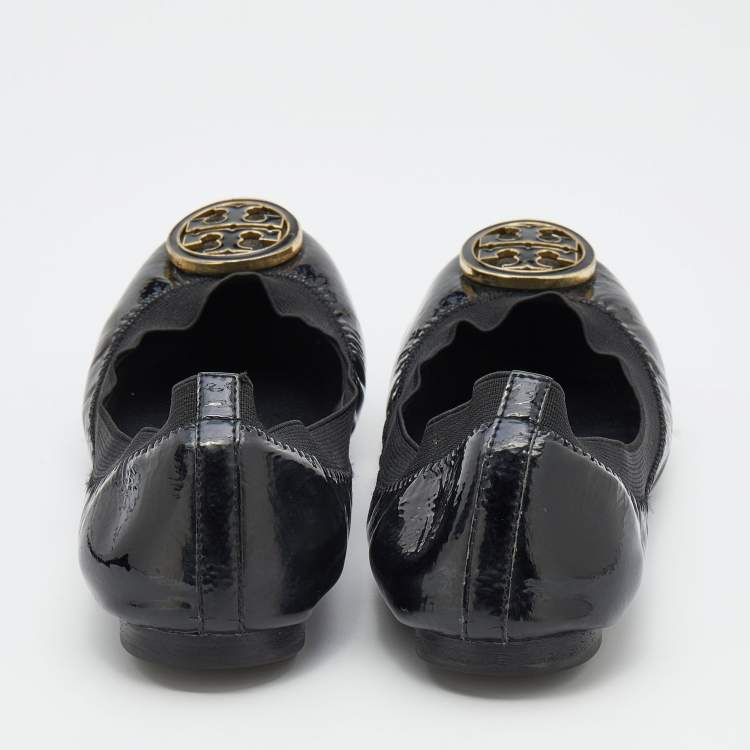 مملوكة مسبقًا Tory Burch Black Patent Leather Scrunch Ballet Flats Size 36.5