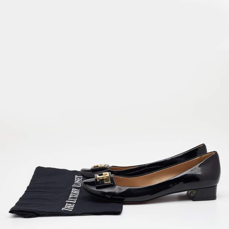 مملوكة مسبقًا Tory Burch Black Patent Leather Gigi Block Heel Pumps Size 38.5