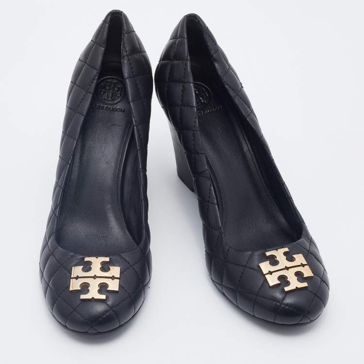 Pre Owned Tory Burch Black Quilted Leather Wedge Pumps Size 39 