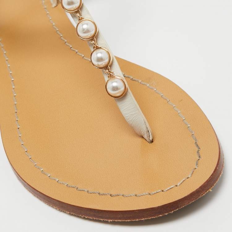 Pre Owned Tory Burch Off White Leather Faux Pearl Accents T Strap Sandals Size 39.5 