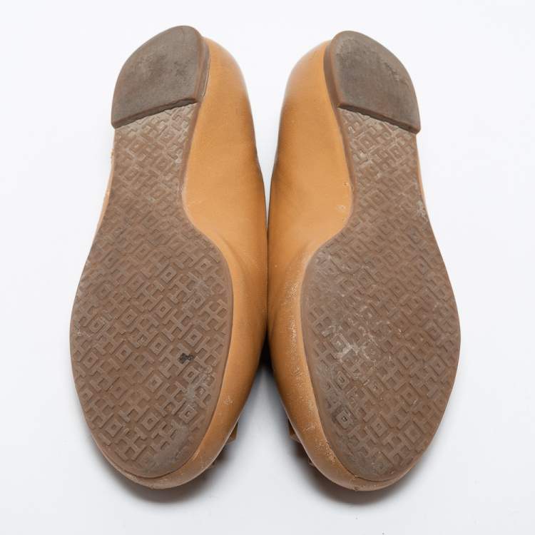 Pre Owned Tory Burch Light Brown Leather Ballet Flats Size 37