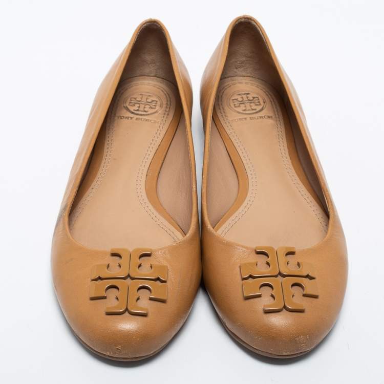 Pre Owned Tory Burch Light Brown Leather Ballet Flats Size 37