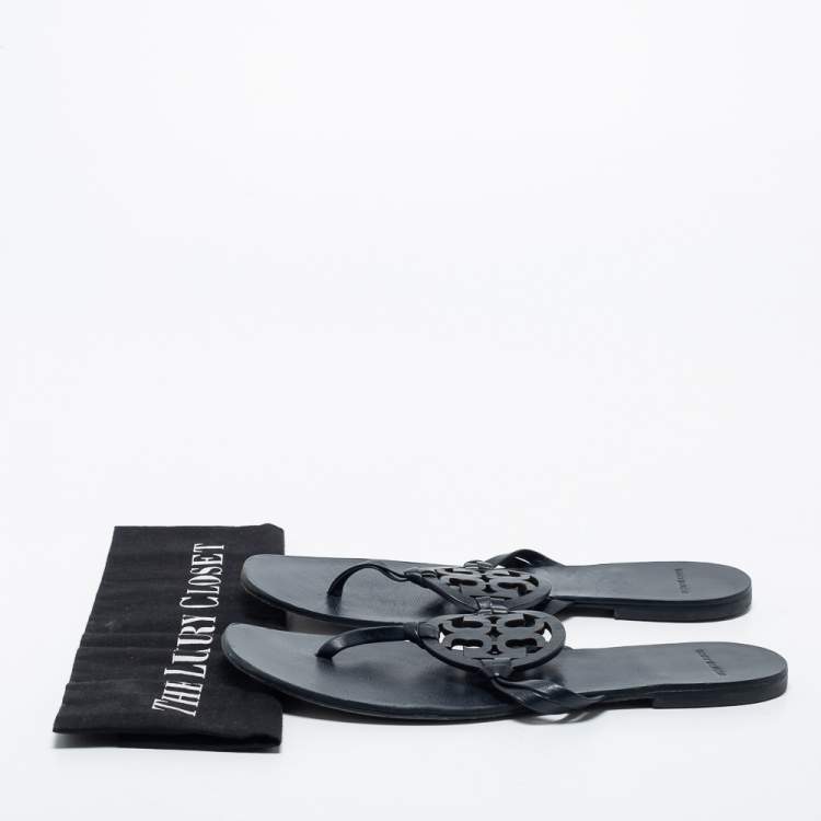 مملوكة مسبقًا Tory Burch Blue Leather Thong Flats Size 38.5