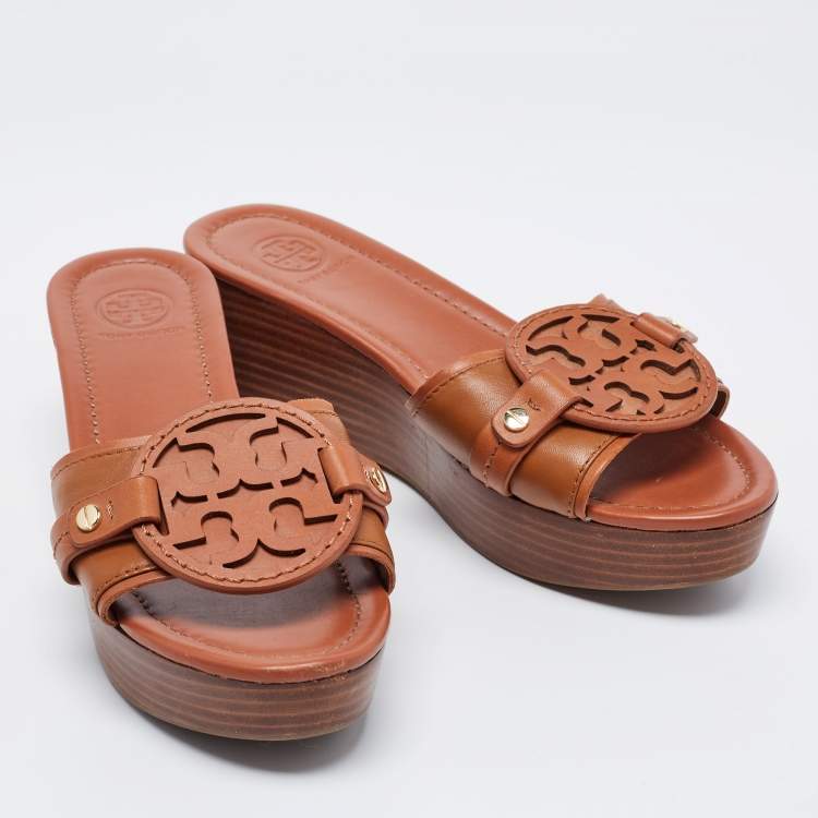 مملوكة مسبقًا Tory Burch Brown Leather Patti  Platform Sandals Size 37.5