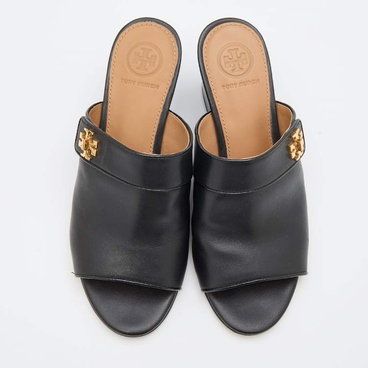 مملوكة مسبقًا Tory Burch Black Leather Open Toe Wedge Sandals Size 36.5