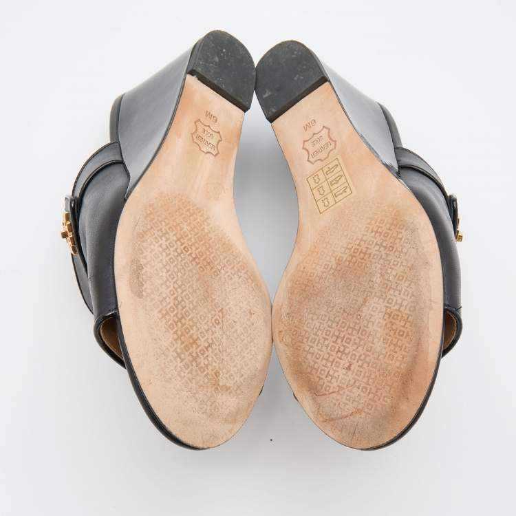 مملوكة مسبقًا Tory Burch Black Leather Open Toe Wedge Sandals Size 36.5