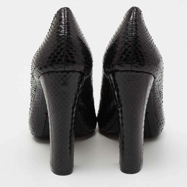 Pre Owned Tory Burch Black Python Pumps Size 37