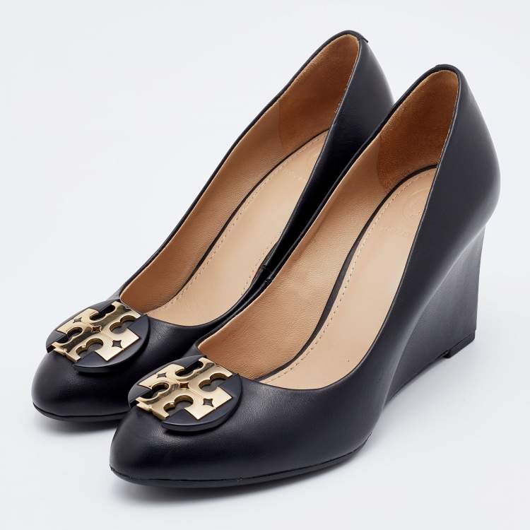 Pre Owned Tory Burch Black Leather Wedge Pumps Size 35