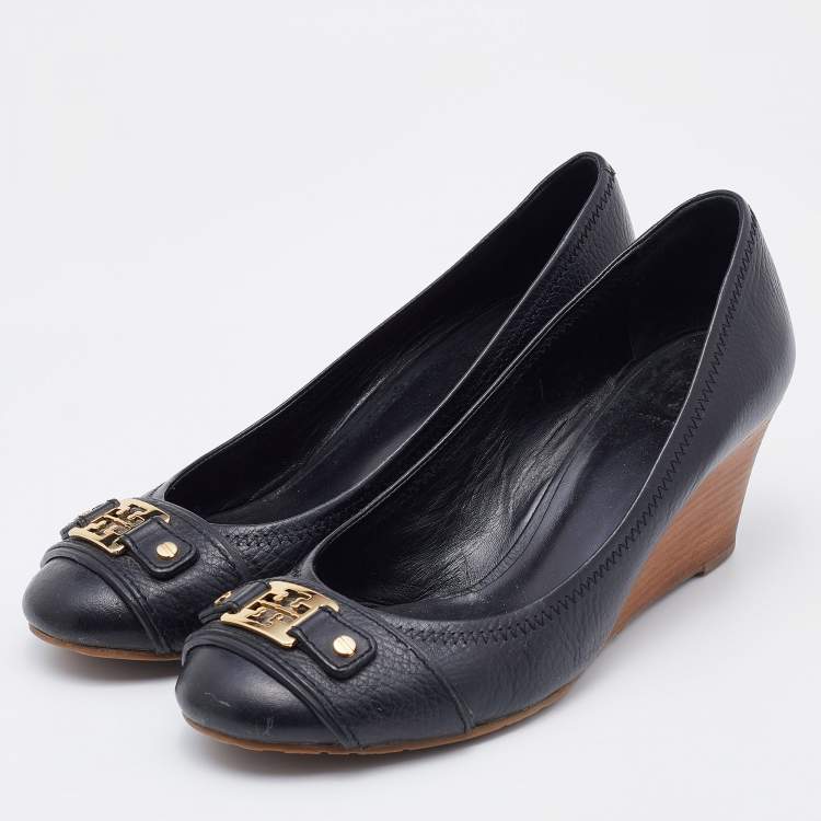 Pre Owned Tory Burch Black Leather Amanda Wedge Pumps Size 41