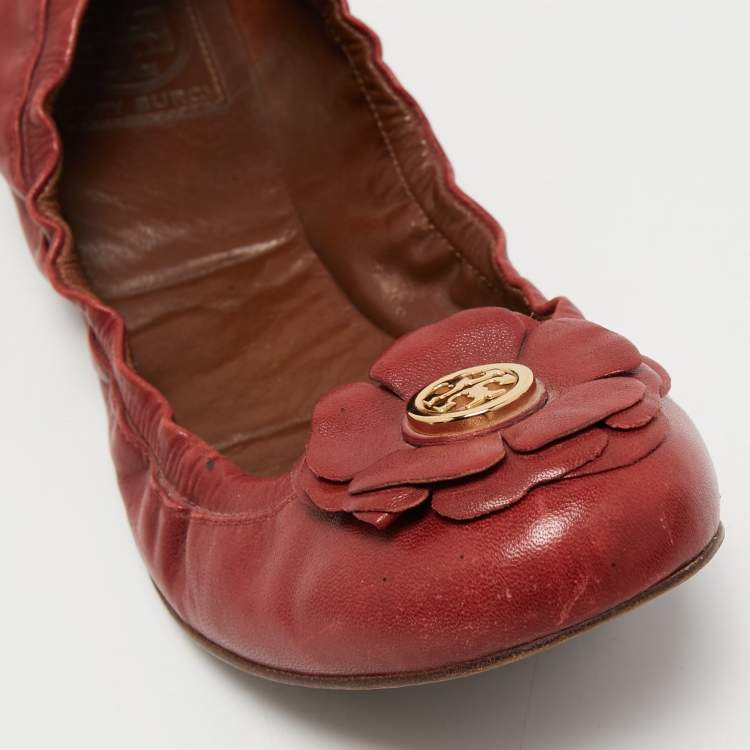Pre Owned Tory Burch Red Leather Shelby Scrunch Ballet Flats Size 40