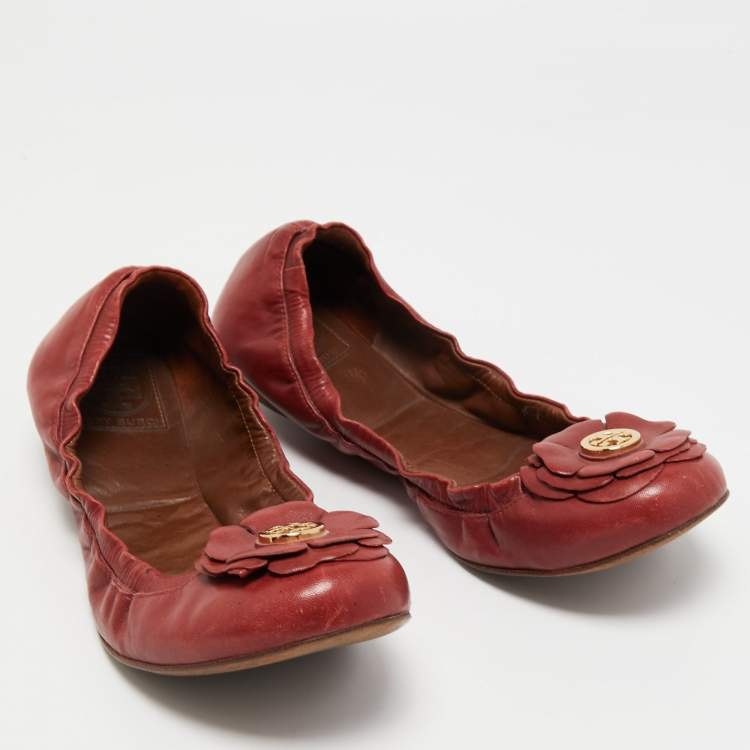 Pre Owned Tory Burch Red Leather Shelby Scrunch Ballet Flats Size 40