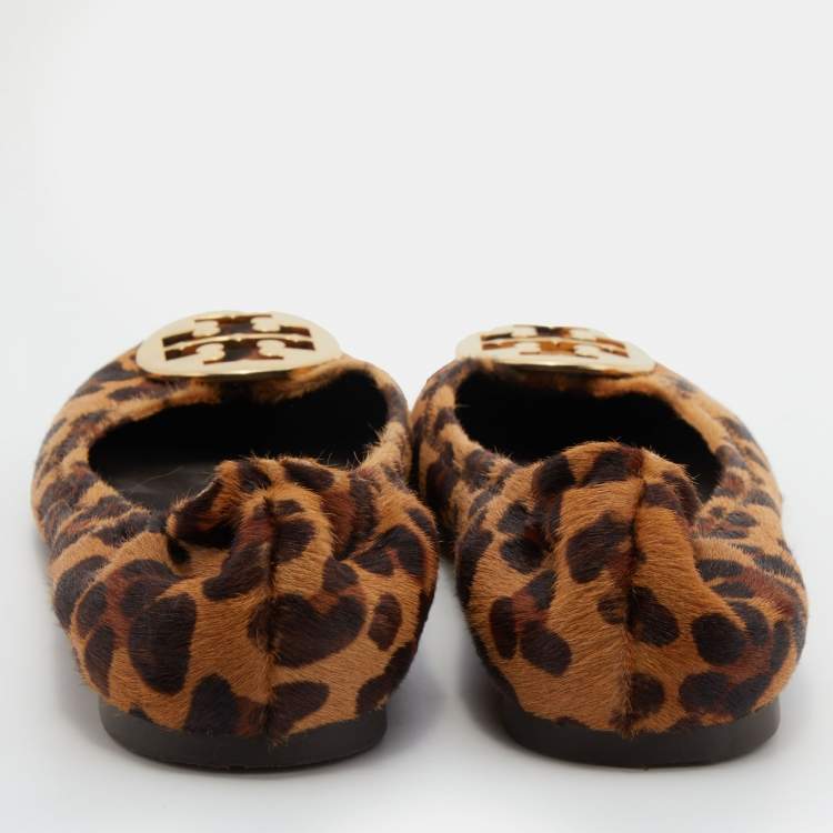 مملوكة مسبقًا Tory Burch Brown Leopard Print Calf Hair Reva Ballet Flats Size 40.5