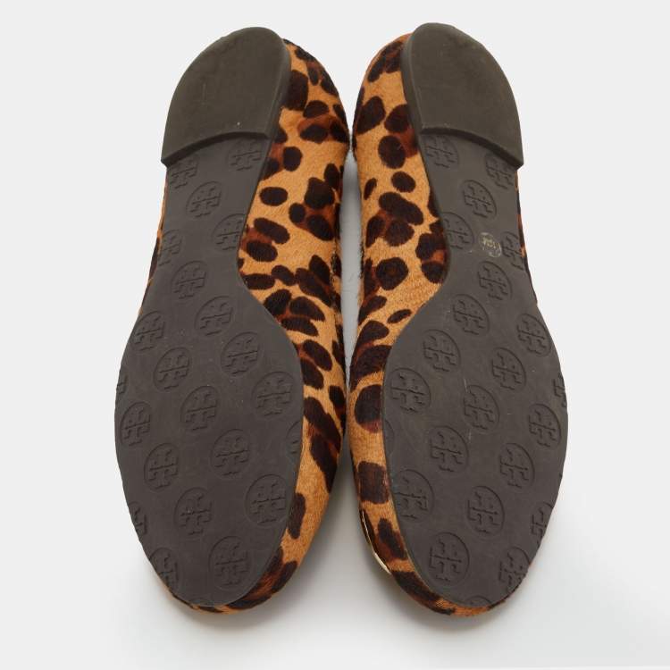 مملوكة مسبقًا Tory Burch Brown Leopard Print Calf Hair Reva Ballet Flats Size 40.5
