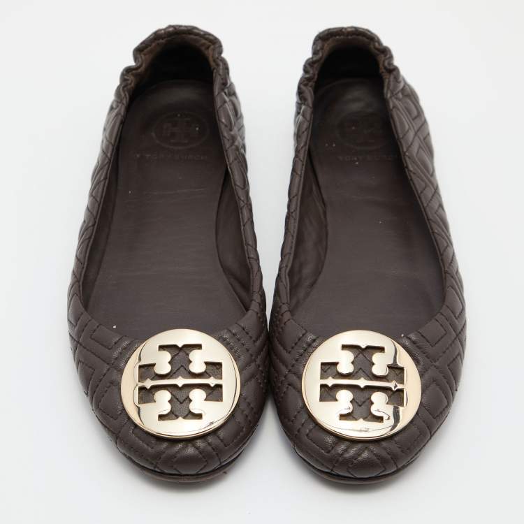 مملوكة مسبقًا Tory Burch Brown Leather Scrunch Ballet Flats Size 36