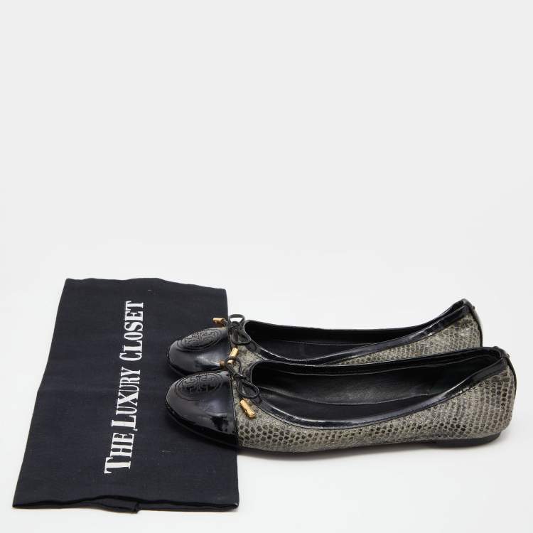 Pre Owned Tory Burch Grey/Black Python Embossed Leather and Patent Leather Ballet Flats Size 38.5