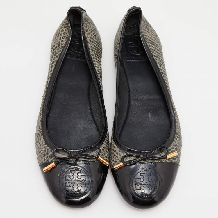 Pre Owned Tory Burch Grey/Black Python Embossed Leather and Patent Leather Ballet Flats Size 38.5