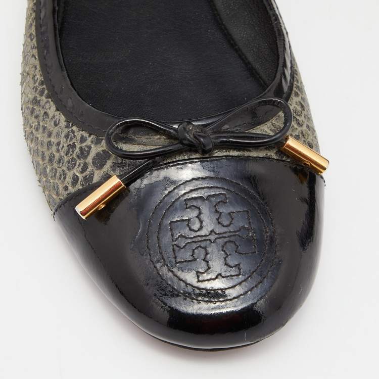 Pre Owned Tory Burch Grey/Black Python Embossed Leather and Patent Leather Ballet Flats Size 38.5