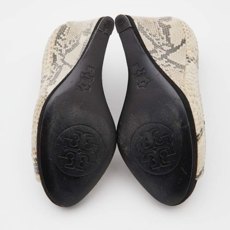 Pre Owned Tory Burch Black/Grey Suede and Python Embossed Leather Sandra Wedge Peep Toe Pumps Size 36.5