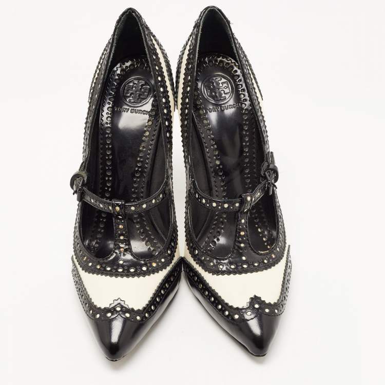 مملوكة مسبقًا Tory Burch Black/White Brogue Leather Everly Pumps Size 39.5