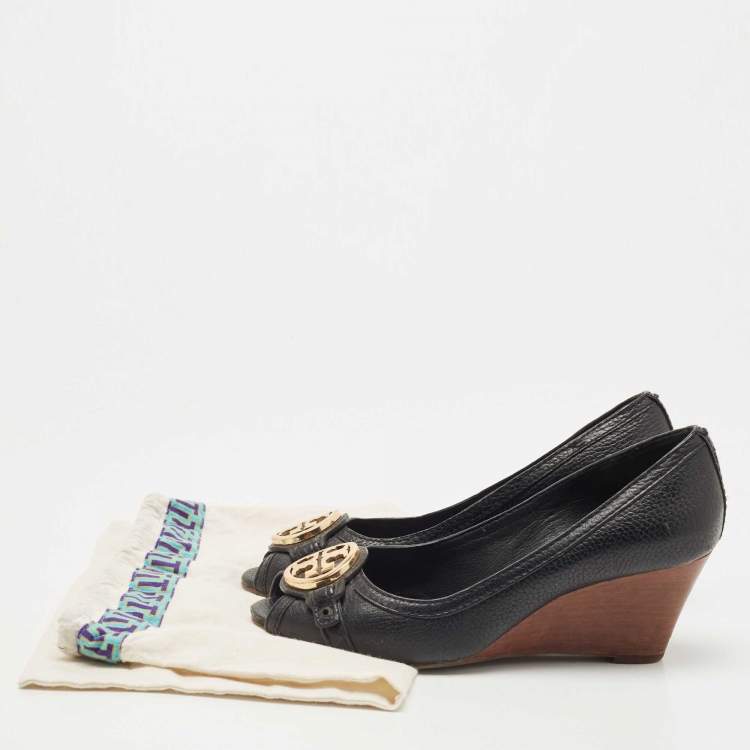 Pre Owned Tory Burch Black Leather Sally Wedge Pumps Size 39.5