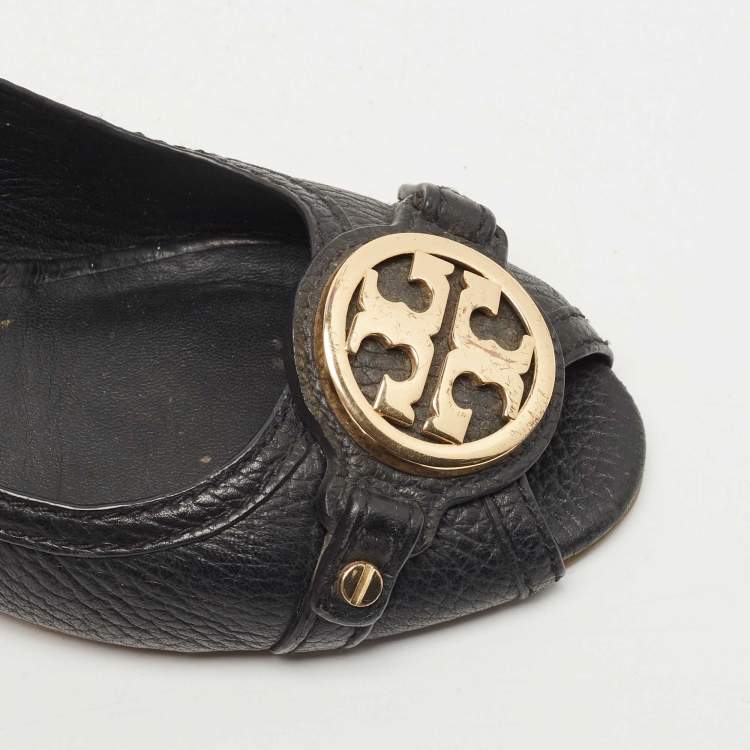 Pre Owned Tory Burch Black Leather Sally Wedge Pumps Size 39.5
