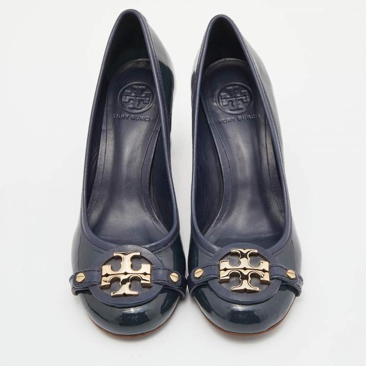 Pre Owned Tory Burch Blue Patent Leather Block Heel Pumps Size 37.5