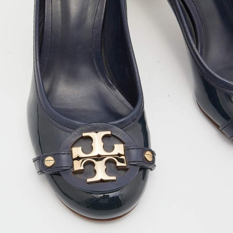Pre Owned Tory Burch Blue Patent Leather Block Heel Pumps Size 37.5