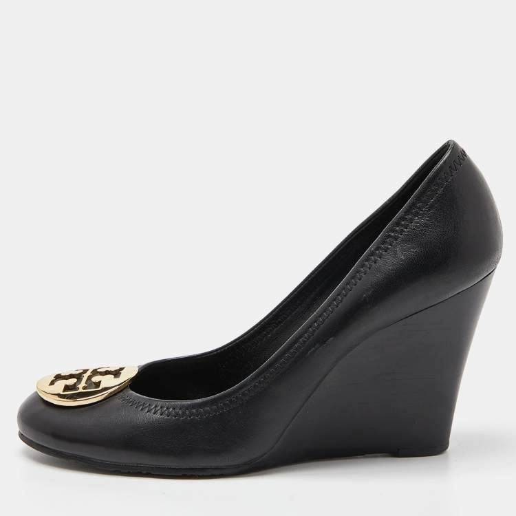 Pre Owned Tory Burch Black Leather Sally Wedge Pumps Size 38.5