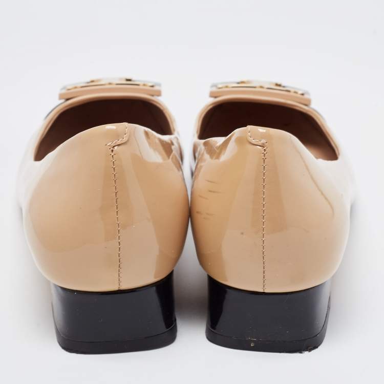 Pre Owned Tory Burch Beige/Black Patent Cap Toe Gigi Pumps Size 40.5