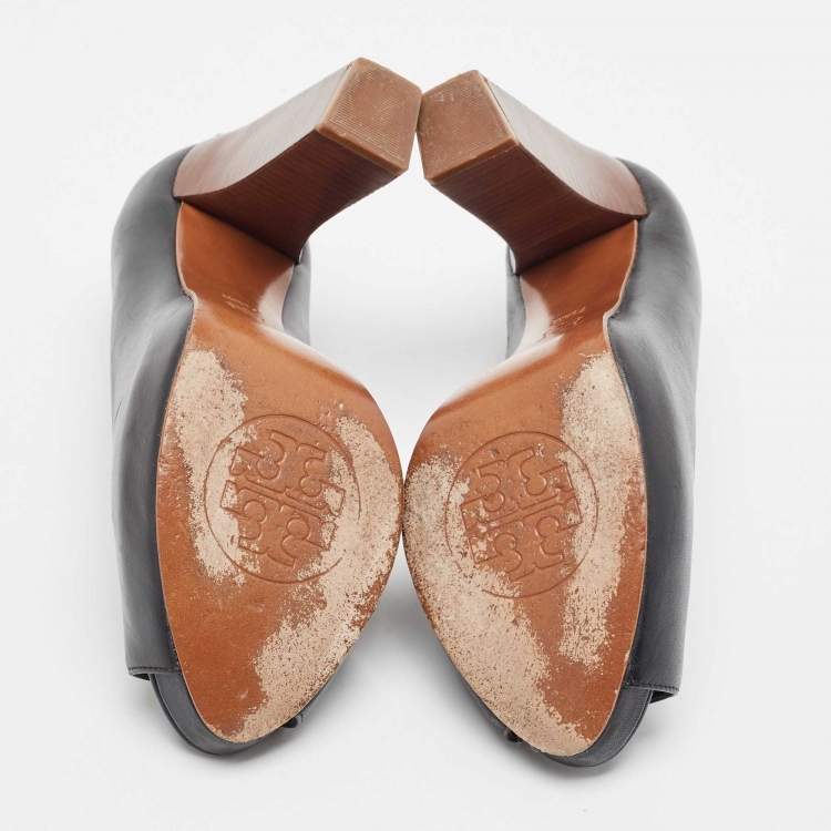 مملوكة مسبقًا Tory Burch Black Leather Cantrelle Peep Toe Platform Pumps  Size 37.5