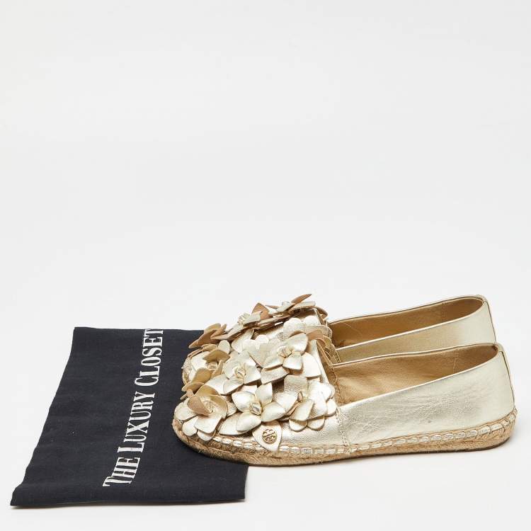 Pre Owned Tory Burch Gold Leather Blossom Espadrille Flats Size 36.5