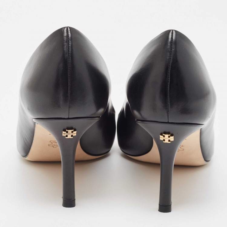 مملوكة مسبقًا Tory Burch Black Patent and Leather Penelope Pumps Size 40
