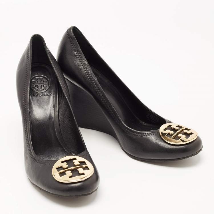 Pre Owned Tory Burch Black Leather Chelsea Wedge Pumps Size 40.5