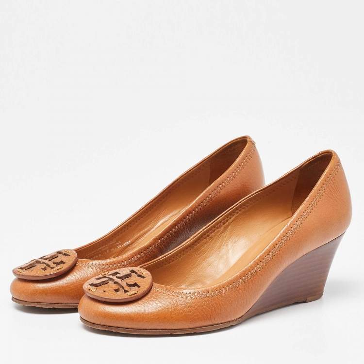 Pre Owned Tory Burch Brown Leather Sally Wedge Pumps Size 36