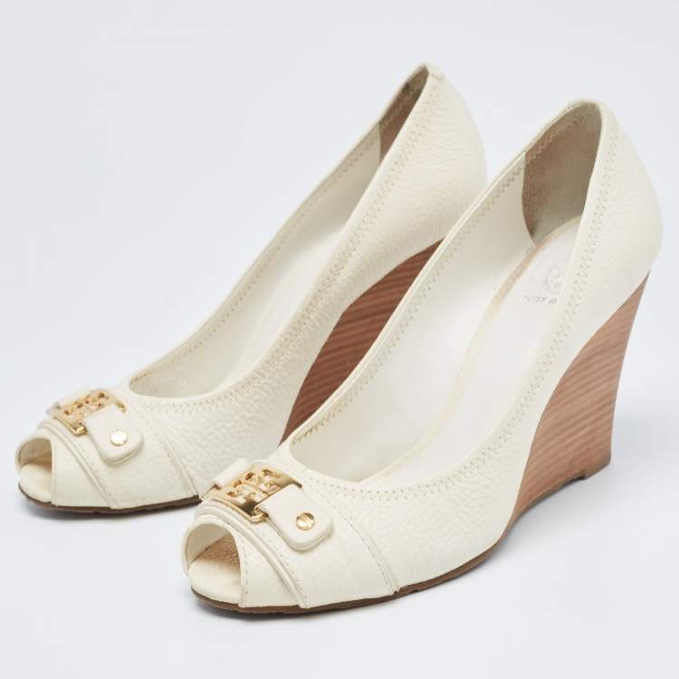 Pre Owned Tory Burch Off White Leather Peep Toe Wedge Pumps Size 40
