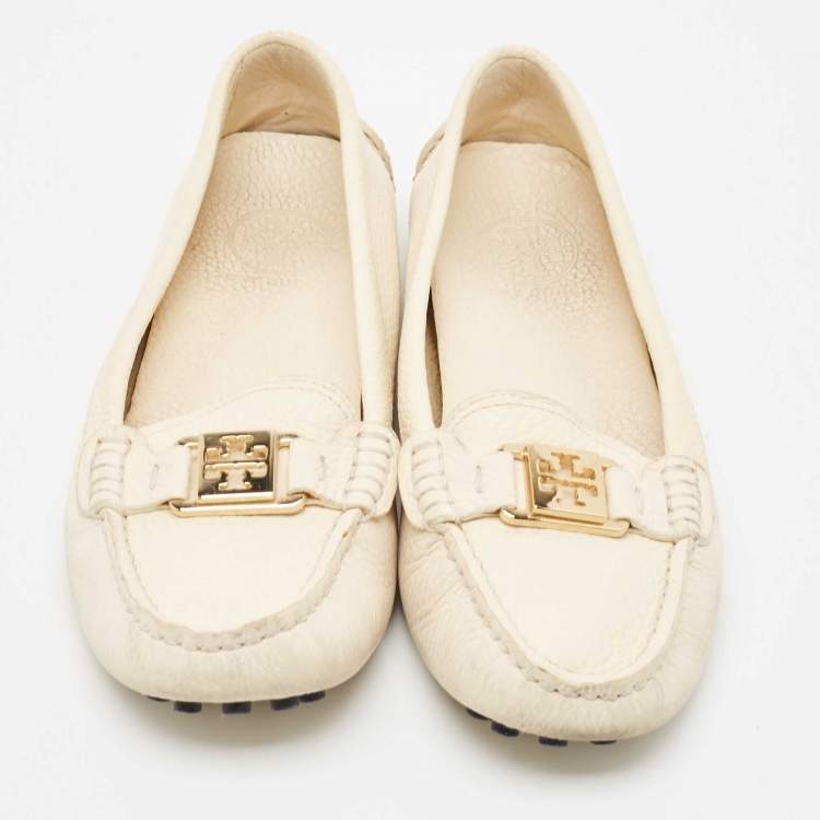 Pre Owned Tory Burch Cream Leather Kendrick Loafers Size 38